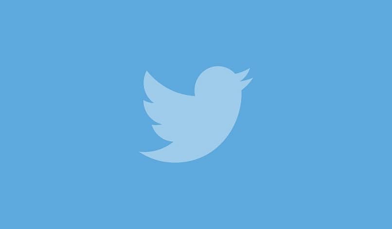 ikona Twittera z oryginalnym niebieskim tłem