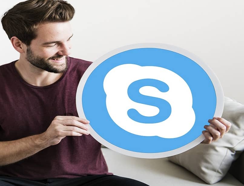 młody skype