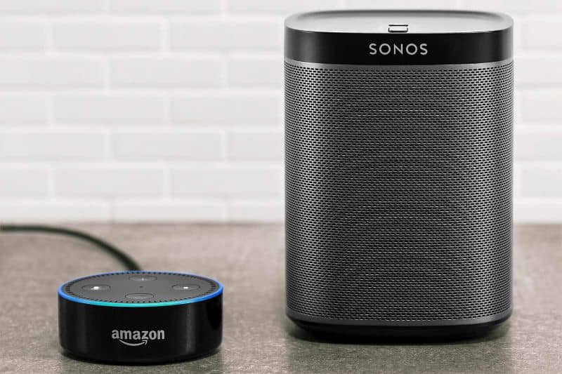 Amazon Echo podłączony do głośnika Bluetooth