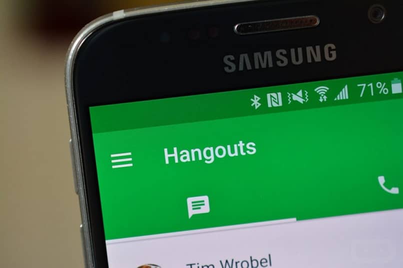 Korzystanie z Hangouts na telefonie Samsung