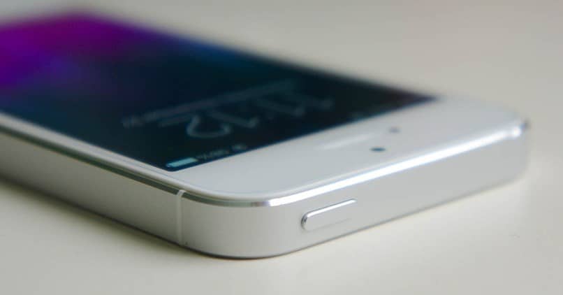 biały przycisk iphone