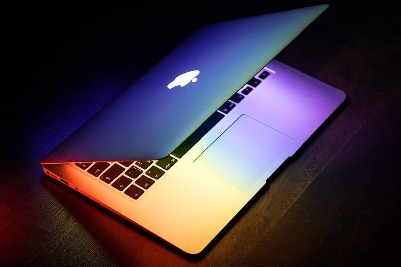laptop Apple