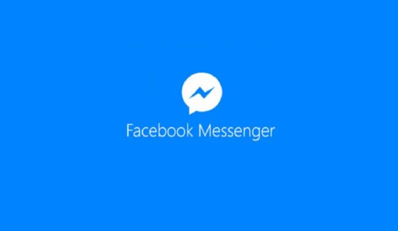 logo facebook messenger na białym i niebieskim tle