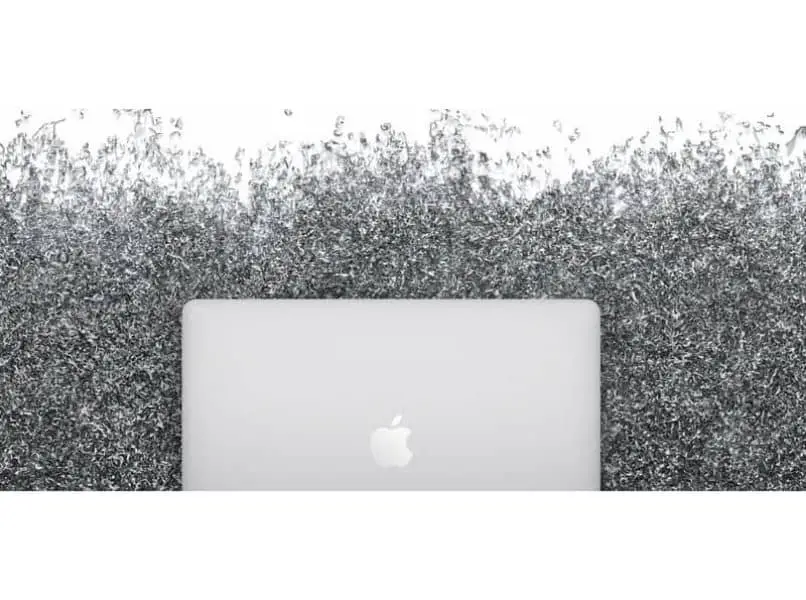 laptop szary białe tło