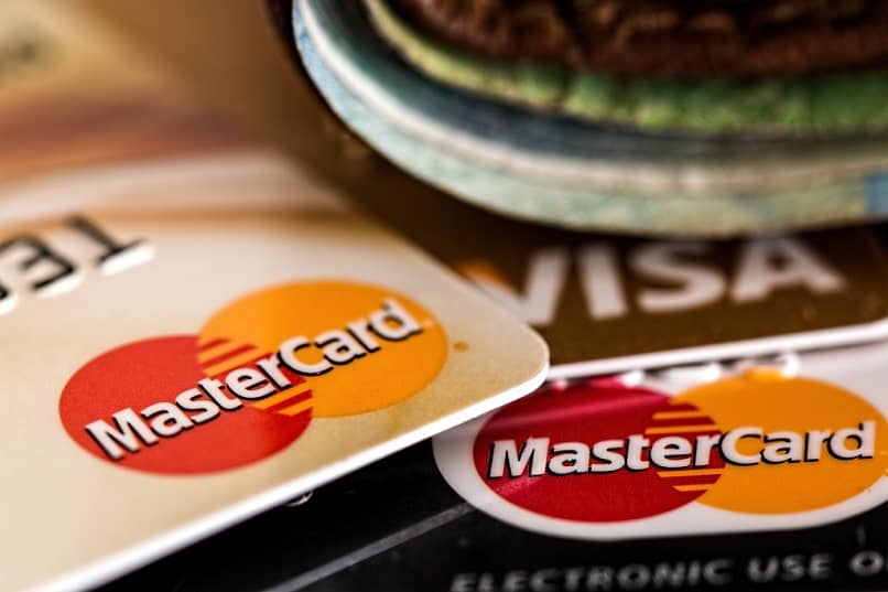 karty kredytowe Visa i Master Card