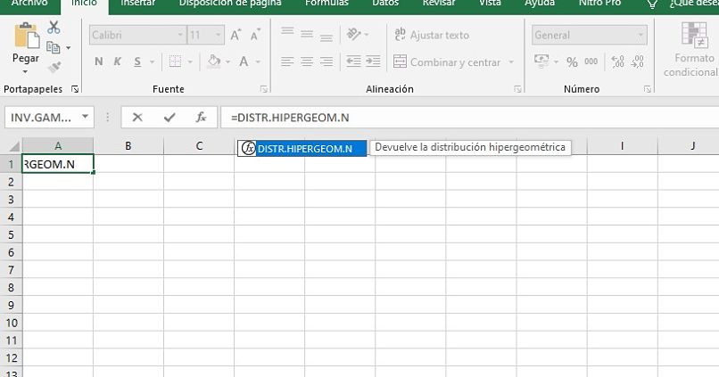 funkcja hypergeom w programie Excel