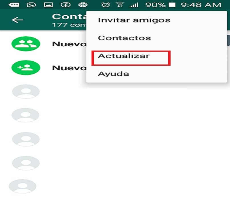 aktualizowanie kontaktów znalezionych w WhatsApp
