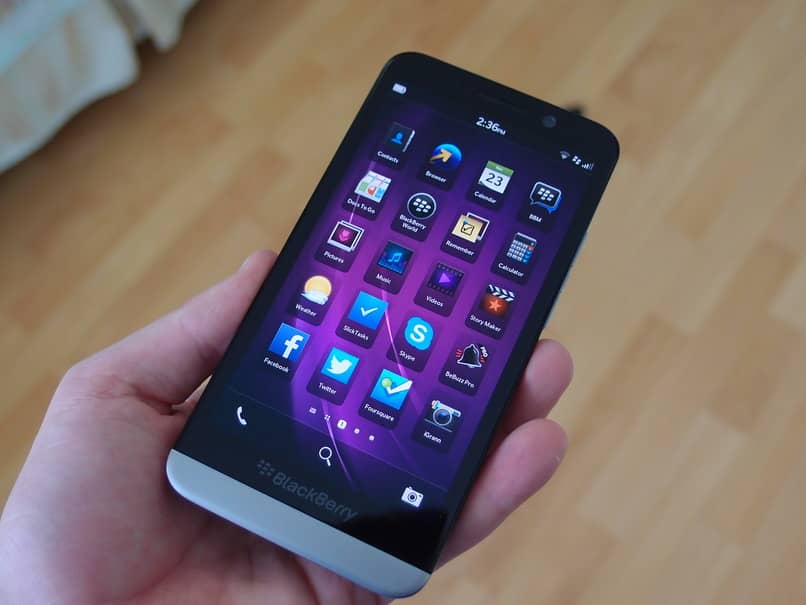 Разблокировка blackberry id z10