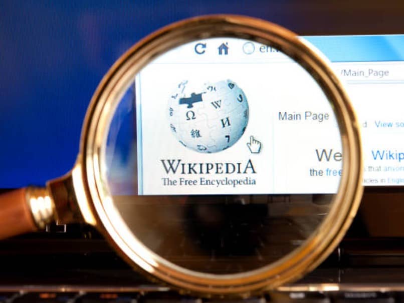 Przeglądanie Wikipedii