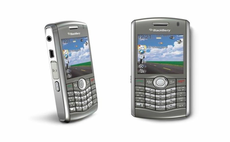 blackberry 8100 zainstaluj WhatsApp