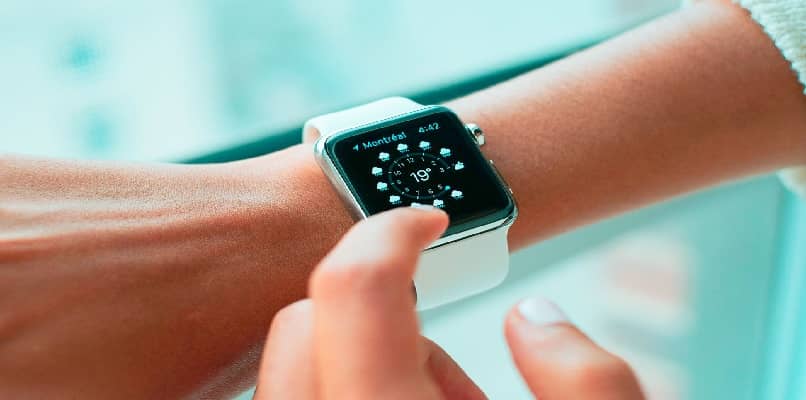zlokalizuj iPhone'a za pomocą zegarka Apple Watch