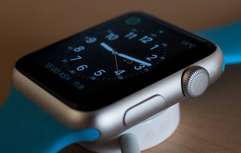 naucz się znajdować spalone kalorie na zegarku Apple Watch