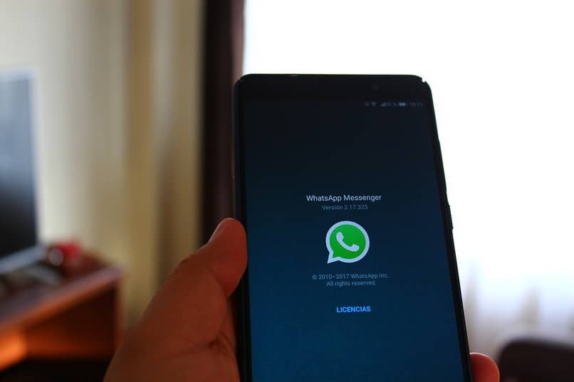 instalowanie WhatsApp na smart tv 