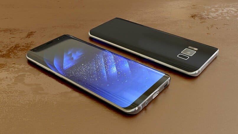telefon komórkowy Samsung na stole