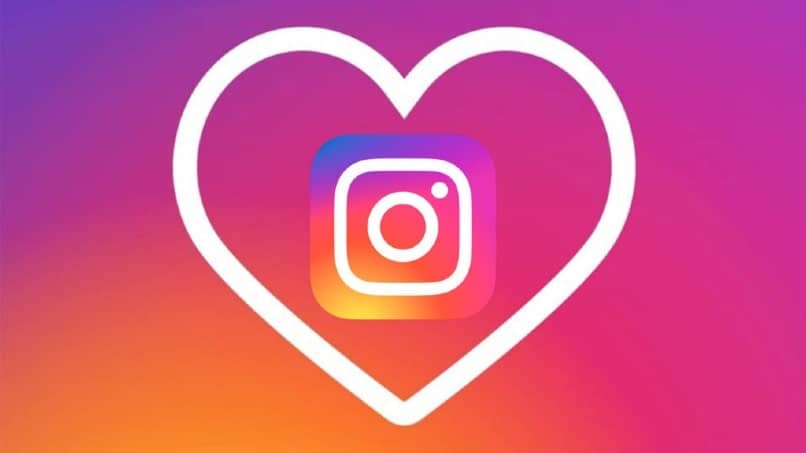 aplikacja instagram z sercem